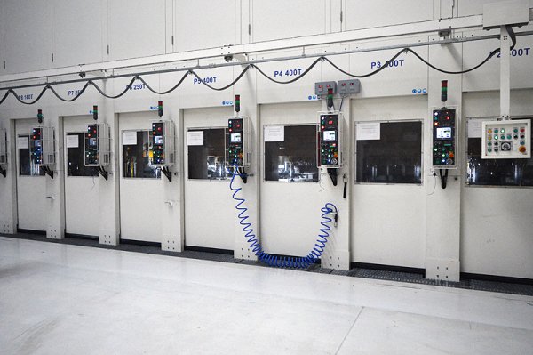 Faurecia Grójec – tak zakład wygląda od środka 