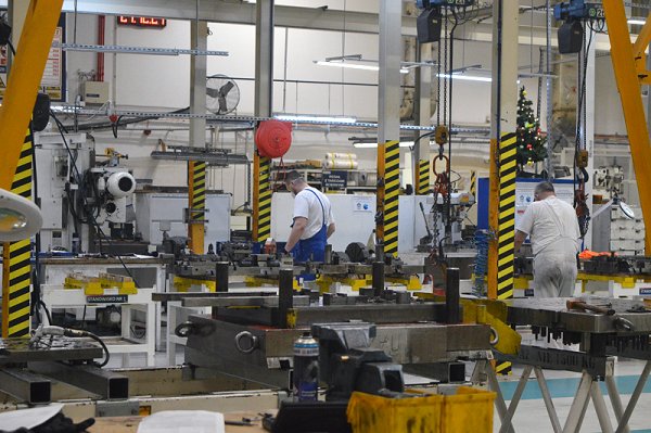 Faurecia Grójec – tak zakład wygląda od środka 