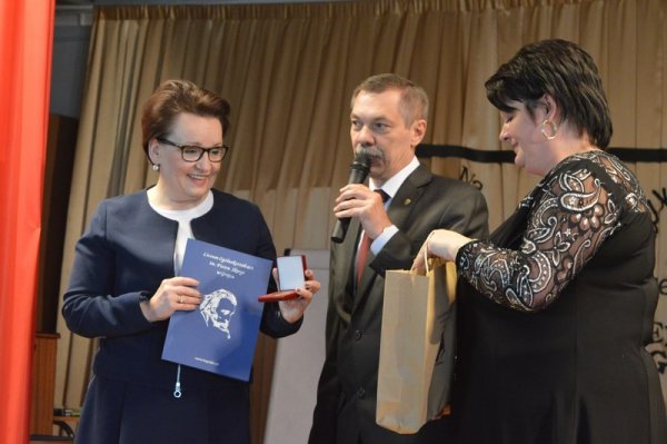 Zakończenie klas trzecich w Liceum Ogólnokształcącym w Grójcu