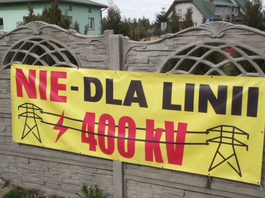 Protest mieszkańców gminy Pniewy przeciwko przebiegowi linii 400kV Kozienice – Ołtarzew