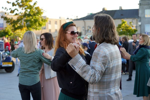 Retro piknik na grójeckim rynku