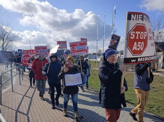 PILNE! Rondo w Grójcu zablokowane. Trwa protest mieszkańców
