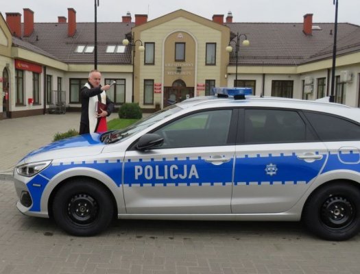 Nowy samochód dla dzielnicowego z Belska Dużego