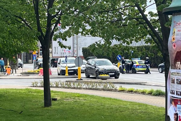 Obywatelskie zatrzymanie w centrum Grójca! Kierowca miał prawie 3 promile