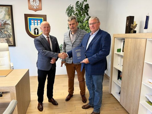 Podpisano umowę na remont ulicy Laskowej w Grójcu