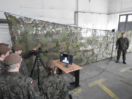 Koronawirus: Terytorialsi z Grójca testują celowniki Rubin