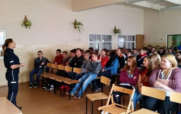 Spotkanie w szkole ponadgimnazjalnej