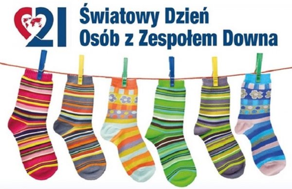 Grójecka szkoła zachęca do włączenia się w Dzień Kolorowej Skarpetki