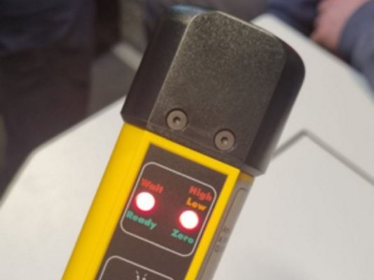 Kierowca widmo... 35-latek z Grójca pomachał policjantom i pojechał dalej