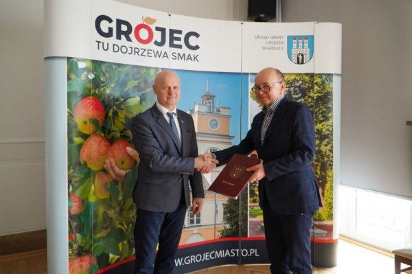 Podpisano umowę na rozbudowę szkoły podstawowej w Lesznowoli
