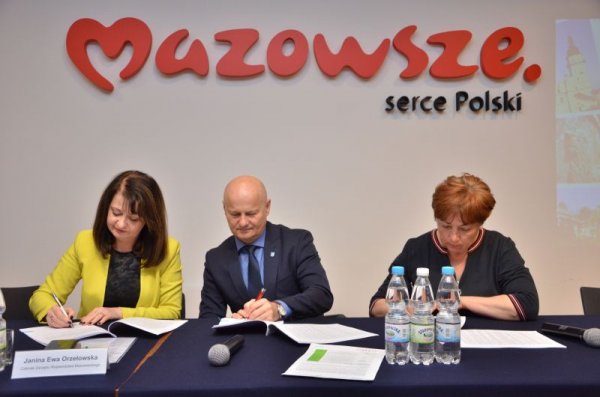 Ponad milion złotych na budowę drogi w Kośminie!