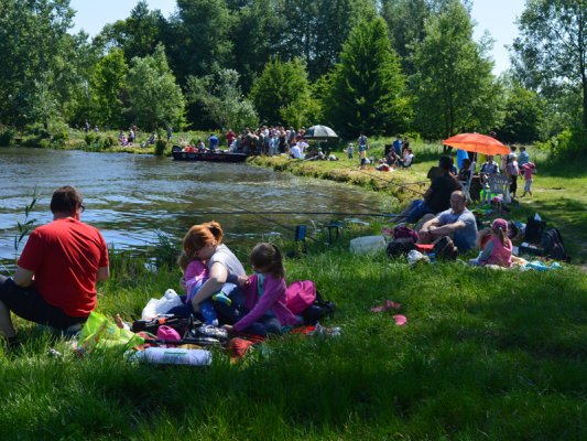 DZIEŃ DZIECKA nad zalewem w Głuchowie