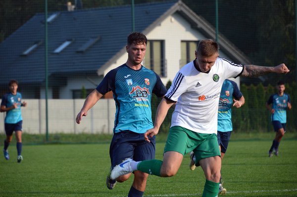 Liga okręgowa: Centrum Radom – Mazowsze Grójec 3:1  