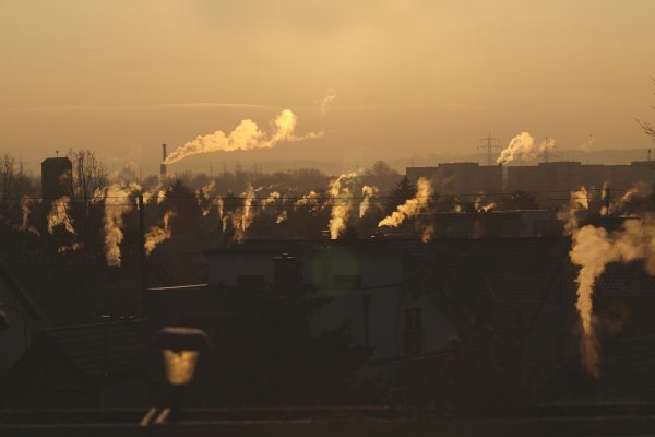 Mazowsze przyspiesza walkę ze SMOGIEM