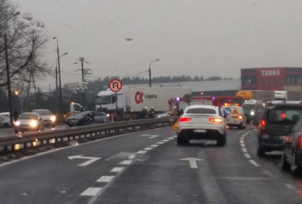 Czarny piątek na drogach nr 7 i 50 w okolicach Grójca
