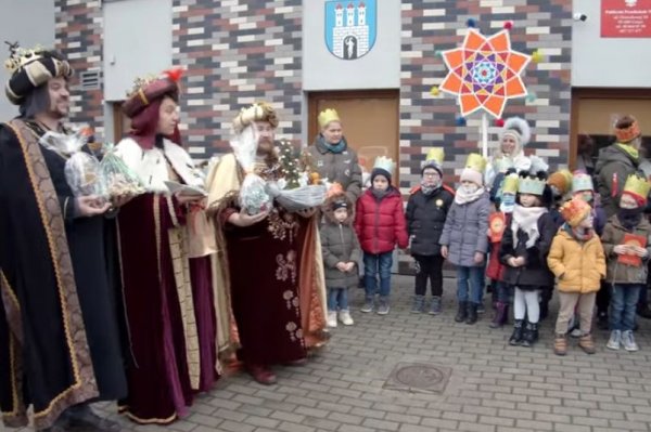 Orszak Trzech Króli on-line (VIDEO)