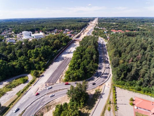 Duże utrudnienia na drodze Grójec - Warszawa
