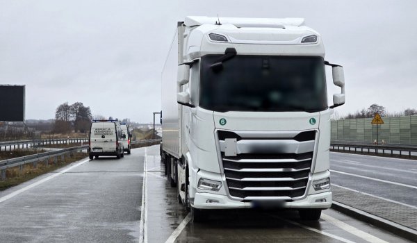 Patrol ITD zatrzymał pod Grójcem międzynarodowy transport