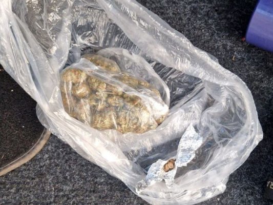 Trzech zatrzymanych za heroinę i marihuanę, jeden to dealer