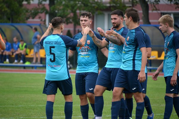 Liga okręgowa: Mazowsze Grójec – Królewscy Jedlnia 3:0 