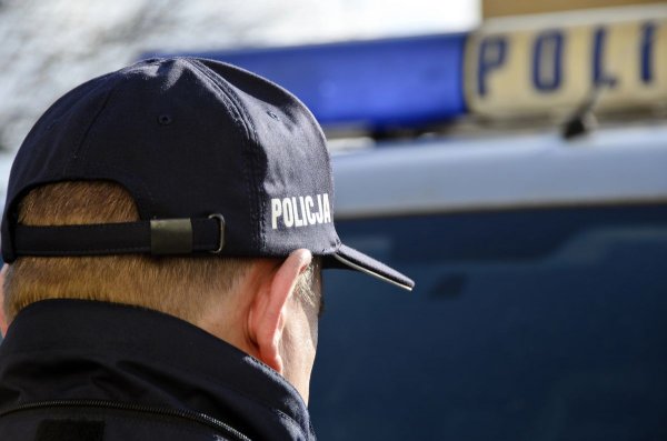 Próbował włamać się do kwiaciarni. Policjanci zatrzymali go na gorącym uczynku