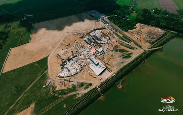 Rok na budowie Park o Poland. Suntago Wodny Świat coraz bliżej