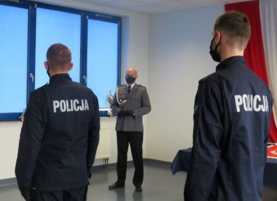 Czterech nowych mundurowych w grójeckiej komendzie