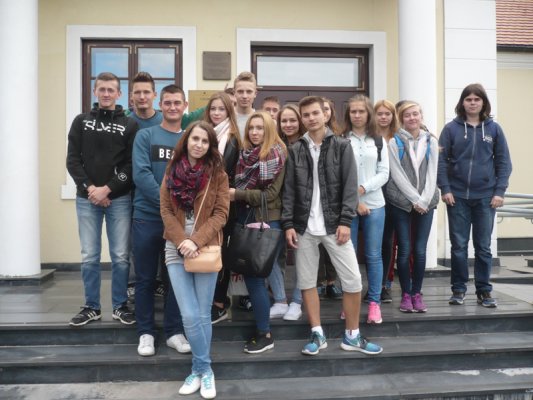 Uczniowie obejrzeli wystawę IPN ,,Polska Walcząca”