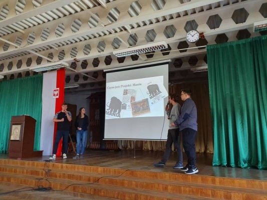 Projekt „MANIA” w grójeckim LO
