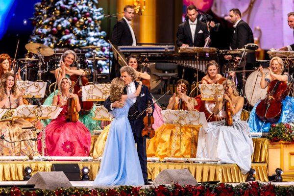 Grójekie kino zaprasza! André Rieu. Wesołych Świąt! 