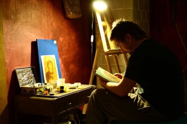 Wyzwolenie i szczęście w ikonach Przemka Babskiego