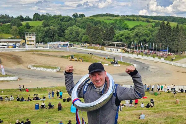 Wojtek Czekański na podium w Czechach!