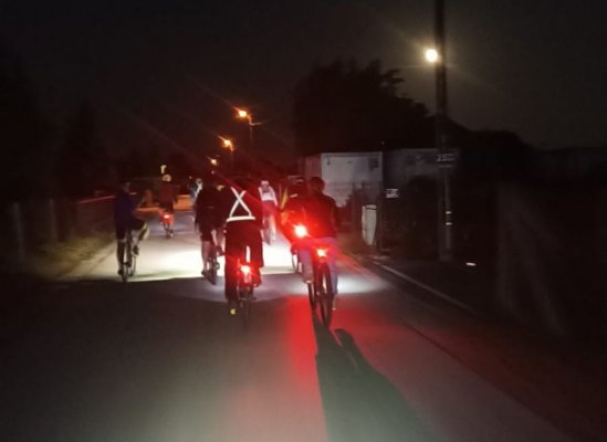 Nietypowe zdarzenie w Wilczym Targu. Rowerzyści ruszyli z pomocą