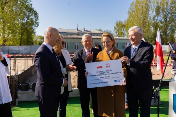 Inauguracja rozbudowy Publicznej Szkoły Podstawowej w Lesznowoli