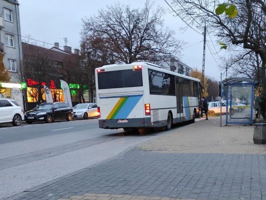 Sanepid: zakażony COVID-19 jechał autobusem PKS Grójec