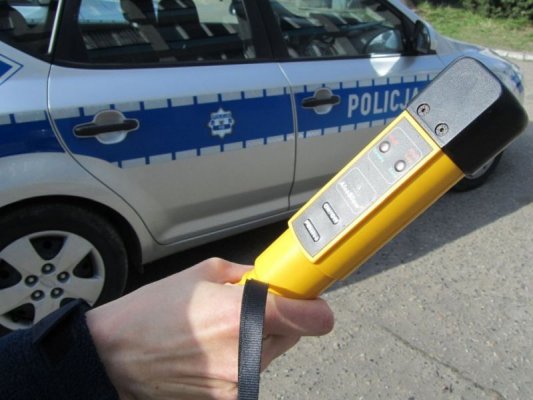 Policjant po służbie zatrzymał pijanego kierowcę