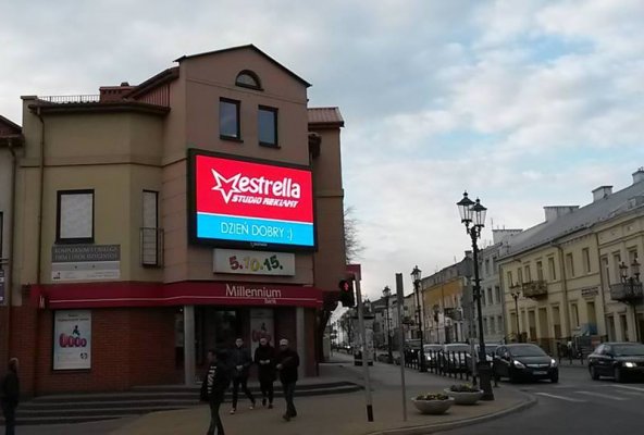 Reklamuj się w najruchliwszym punkcie Grójca! 