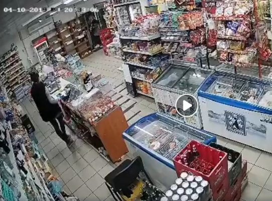 Z pięściami na kobietę w ciąży. Co na to Grójecka Policja?