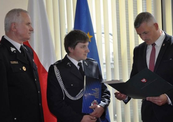 Cezary Głąb z Błędowa strażakiem czerwca 2017 