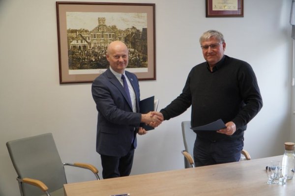 Podpisano umowę na przebudowę ulicy Wiatracznej