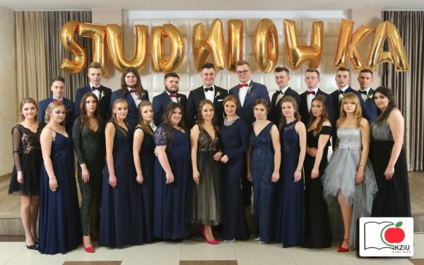 Studniówka 2020 w CKZiU w Nowej Wsi