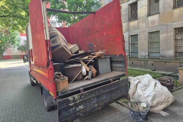Firma opróżniająca mieszkania Pewex 