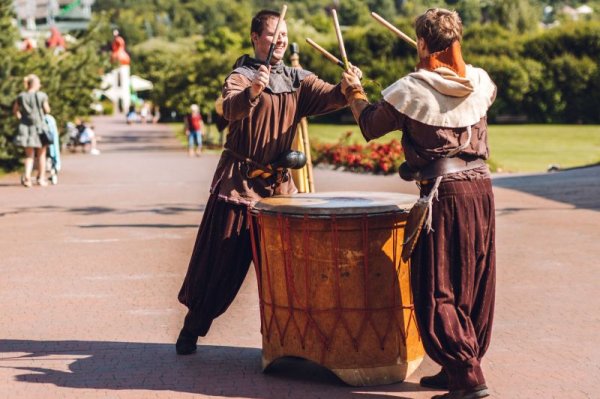 Święto bębniarzy w Magicznych Ogrodach 