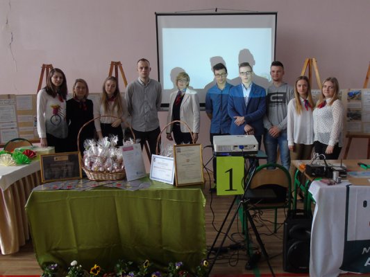 Targi edukacyjne w Warce i Belsku Dużym