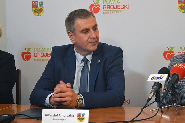 Starosta grójecki dostał wulgarnego maila z groźbami