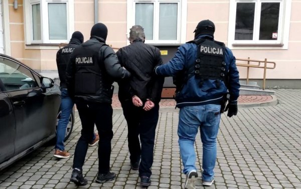 Policjanci z „Archiwum X” rozwikłali zagadkę podwójnego zabójstwa 