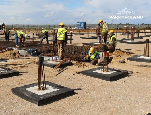 Budowa Suntago Wodny Świat postępuje
