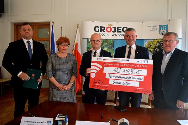 Kolejna dotacja dla gminy Grójec. Tym razem z funduszy unijnych
