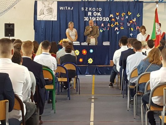 Mury Zespołu Szkół Ponadgimnazjalnych znów wypełnił gwar