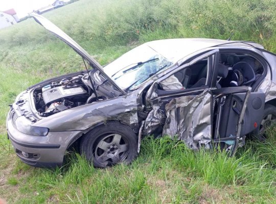 Groźny wypadek na DW 728. Do szpitala trafiło pięć osób